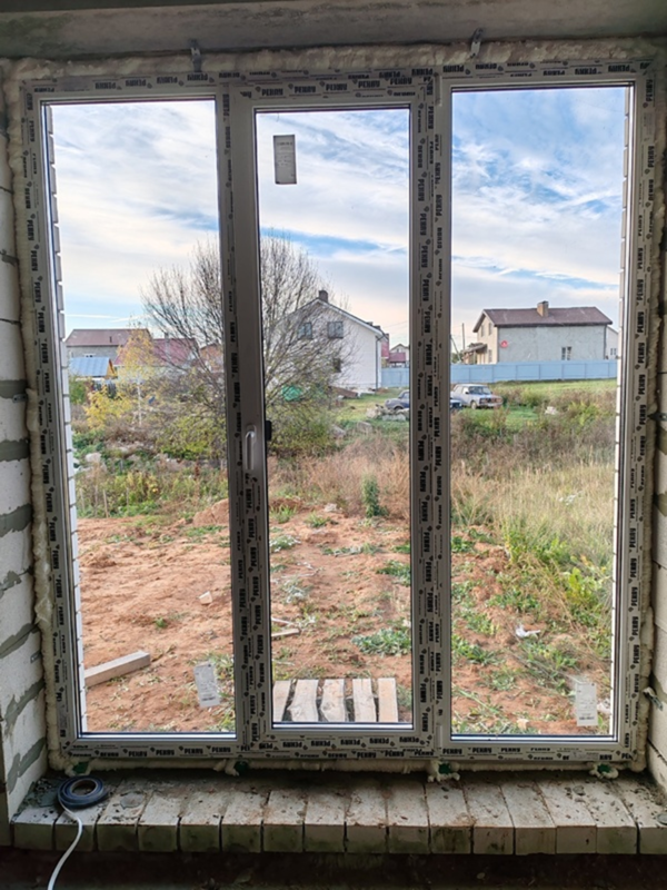 Фото: окна с установкой © rielti